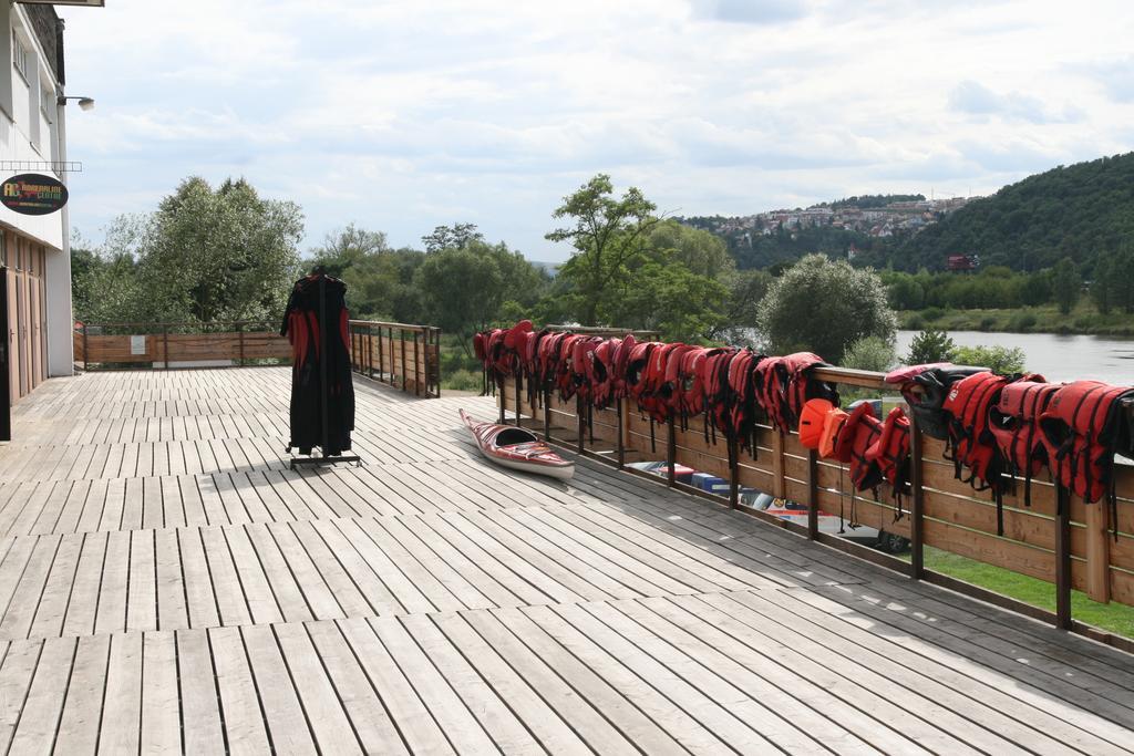 Hostel Boathouse Prag Dış mekan fotoğraf