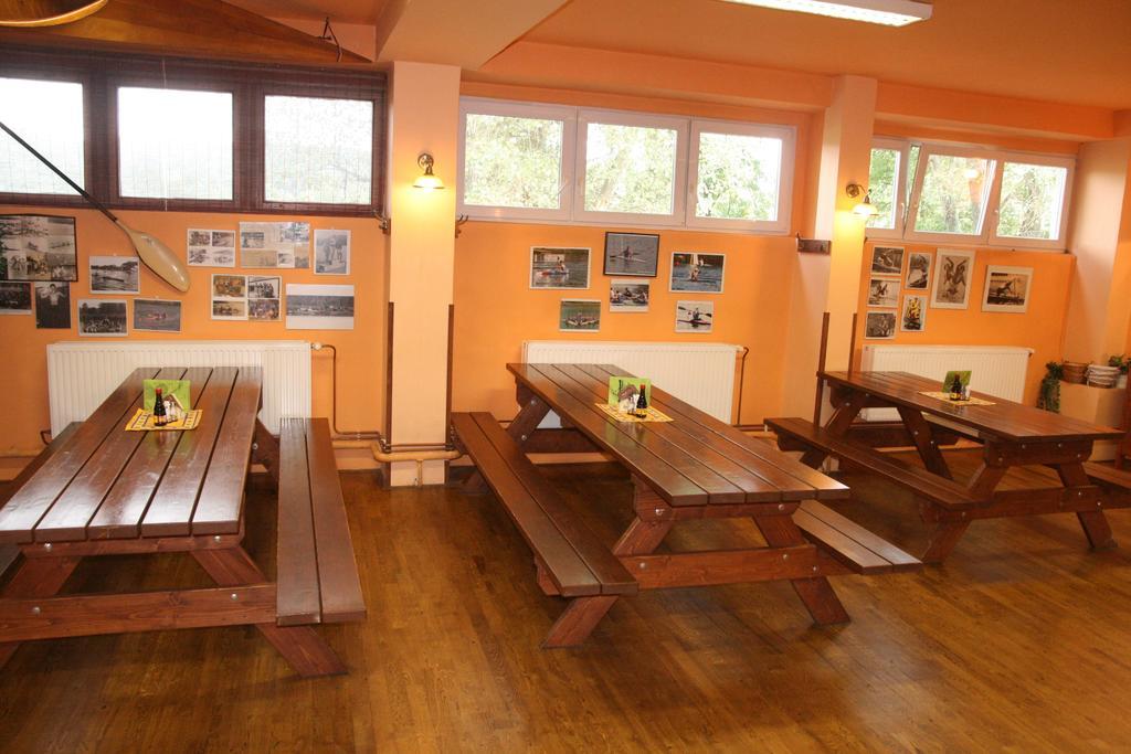 Hostel Boathouse Prag Dış mekan fotoğraf