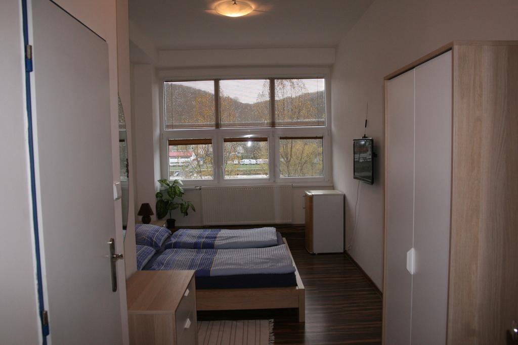 Hostel Boathouse Prag Dış mekan fotoğraf